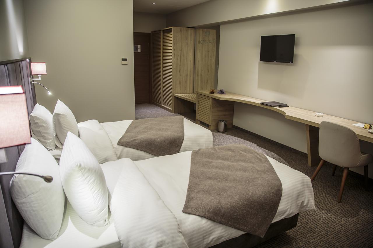Hotel City İnegöl Kültér fotó